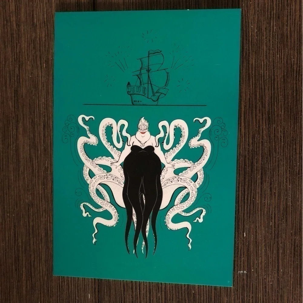 Disney Villains Postcards: The Little Mermaid: Ursula 4 pack.
